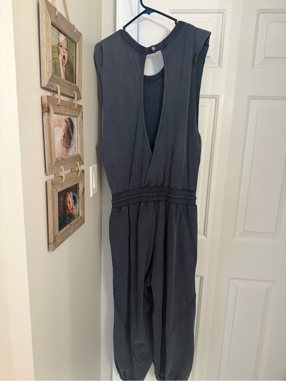 Navy throw and go onsie, S - Picture 3 of 4